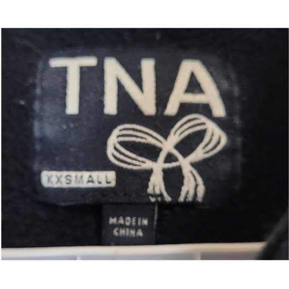 TNA Sweater - Picture 2 of 3